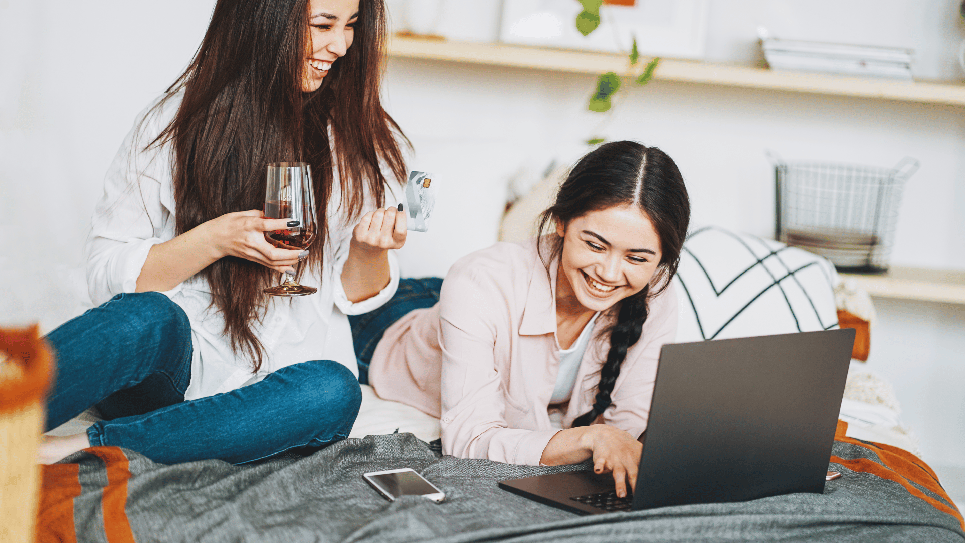 You are currently viewing Pourquoi vos clients attendent une expérience d’achat aussi fluide qu’Amazon ?