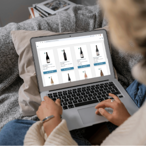 Vendre vos vins en ligne sans complexité technique : une solution pensée pour les domaines viticoles